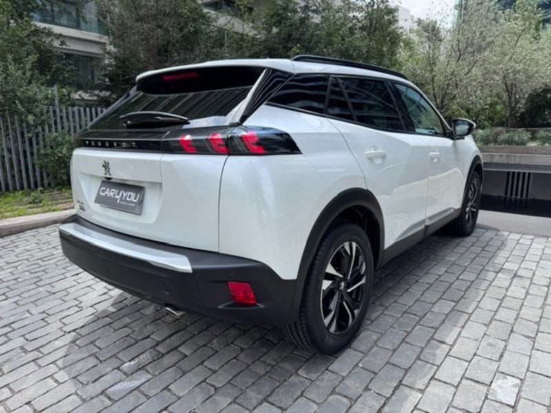 Peugeot 2008 DIESEL - ALLURE - AUT 2021 - Imagen 4 de 10