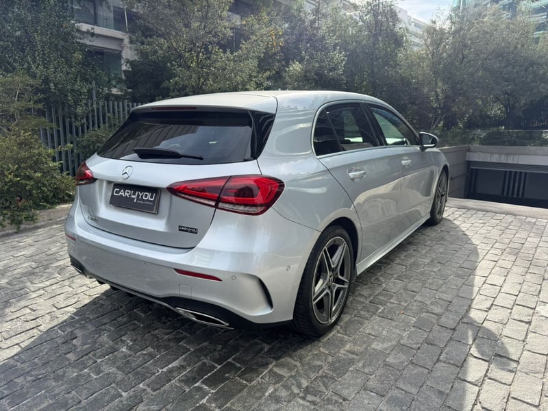 Mercedes-Benz A200 LOOK AMG 2023 - Imagen 6 de 10