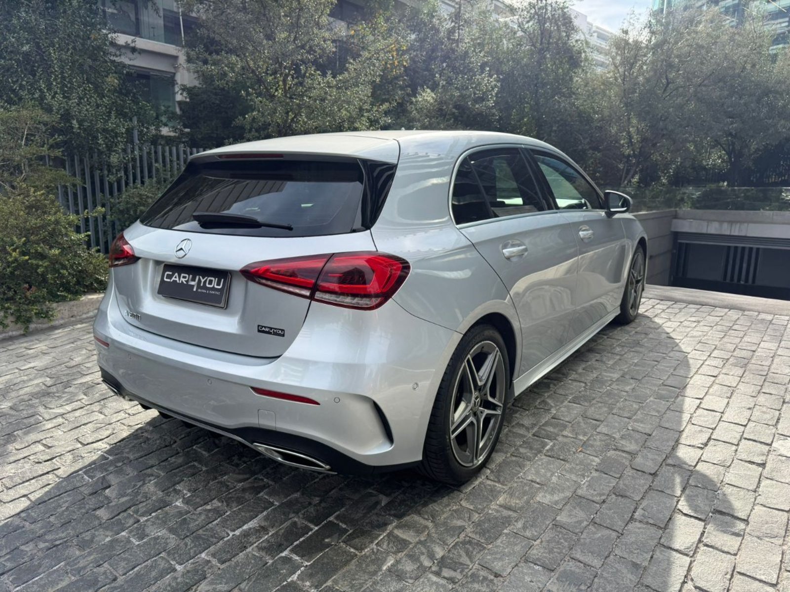 MERCEDES-BENZ A200 LOOK AMG 2023 - Imagen 6 de 10