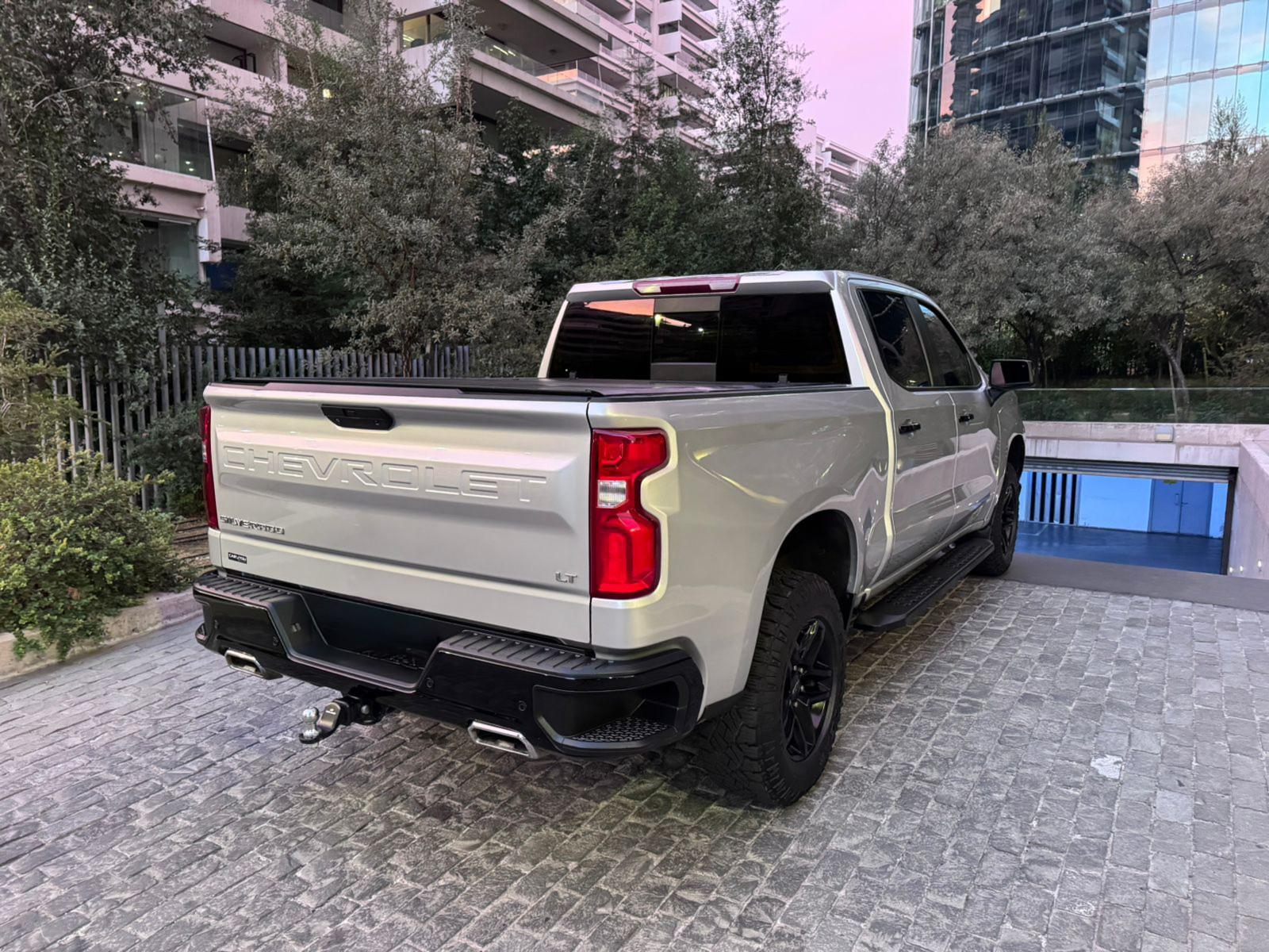 CHEVROLET SILVERADO 5.3 AUTO LT TRAIL BOSS DC 4WD 2022 - Imagen 6 de 10