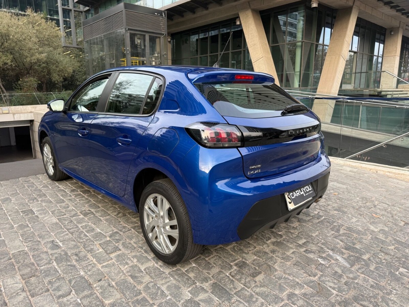 PEUGEOT 208 STYLE PURETECH 2023 - Imagen 5 de 9