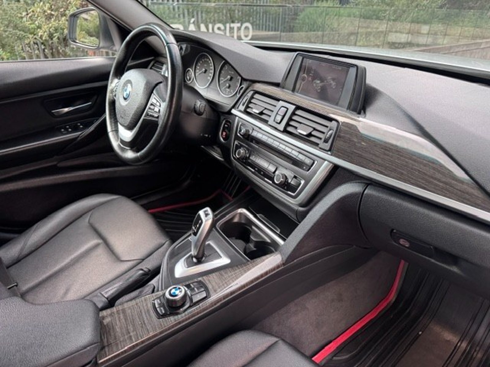 BMW 316 LUXURY 2013 - Imagen 8 de 10
