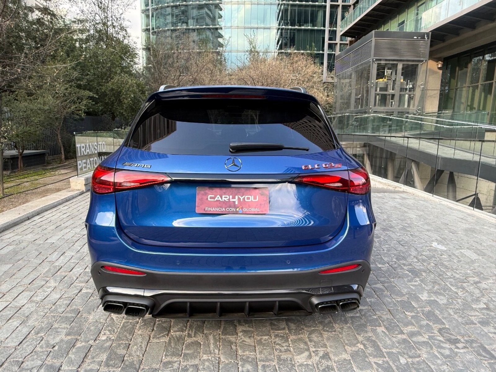 Mercedes-Benz GLC 63 AMG S HIBRIDO 2025 - Foto 5 de 8
