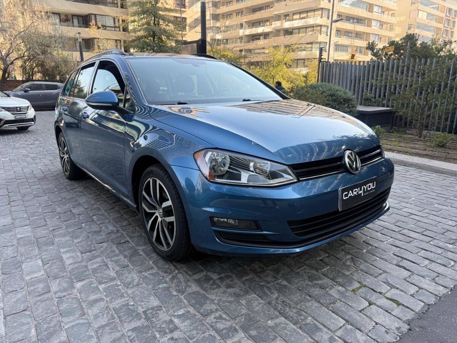 Volkswagen GOLF VARIANT 2.0 TDI 2017 - Foto 3 de 10