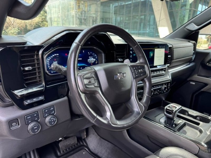 Chevrolet SILVERADO ZR2 2023 - Imagen 8 de 9