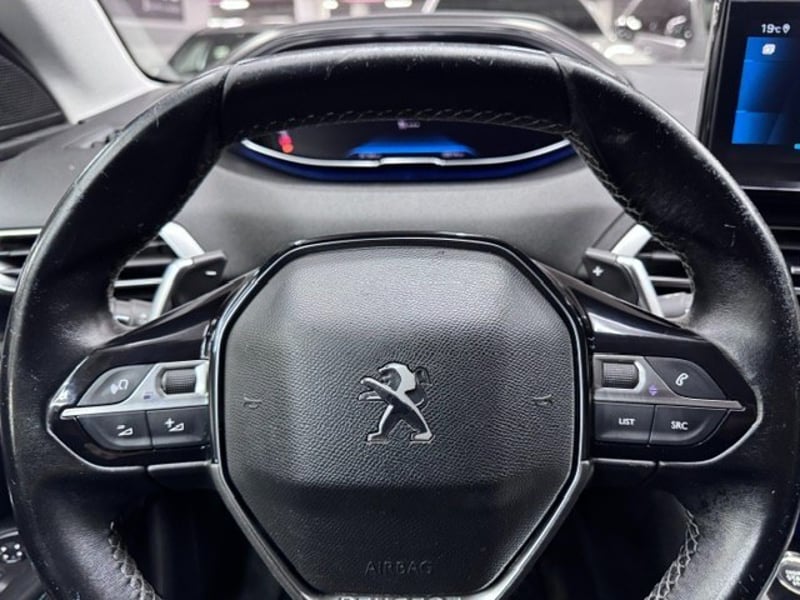 Peugeot 3008 BLUE HDI 130 2022 - Imagen 9 de 10