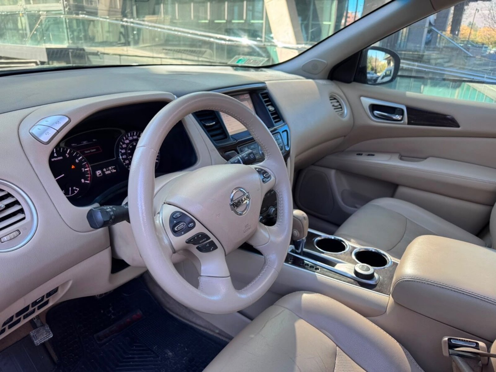 Nissan PATHFINDER EXCLUSIVE 2015 - Imagen 9 de 10