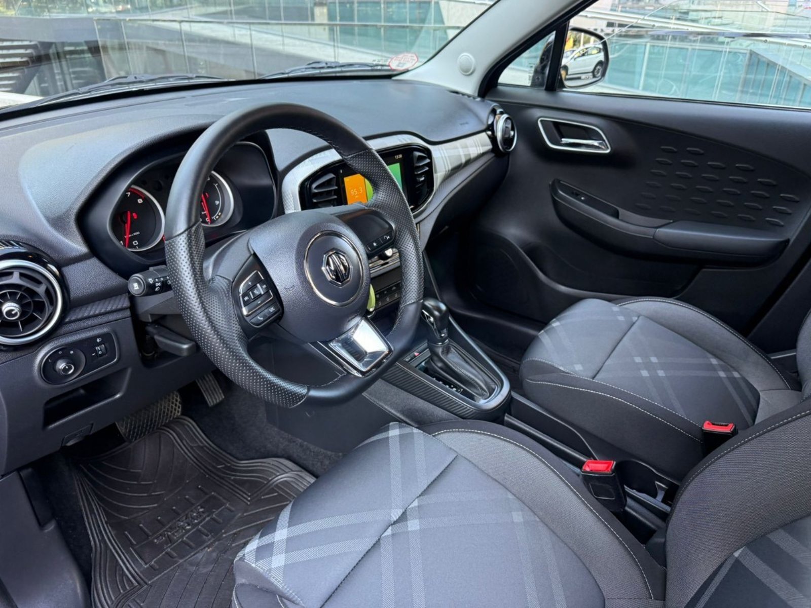 MG MG3 AUTOMATICO 2026 - Imagen 9 de 9
