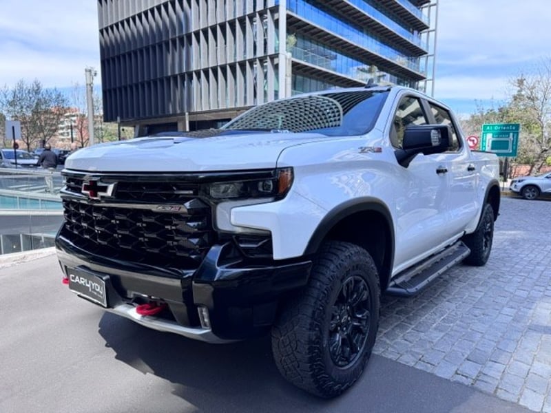 Chevrolet SILVERADO ZR2 2023