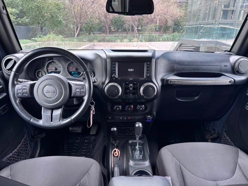 Jeep WRANGLER UNLIMITED 2016 - Imagen 9 de 10