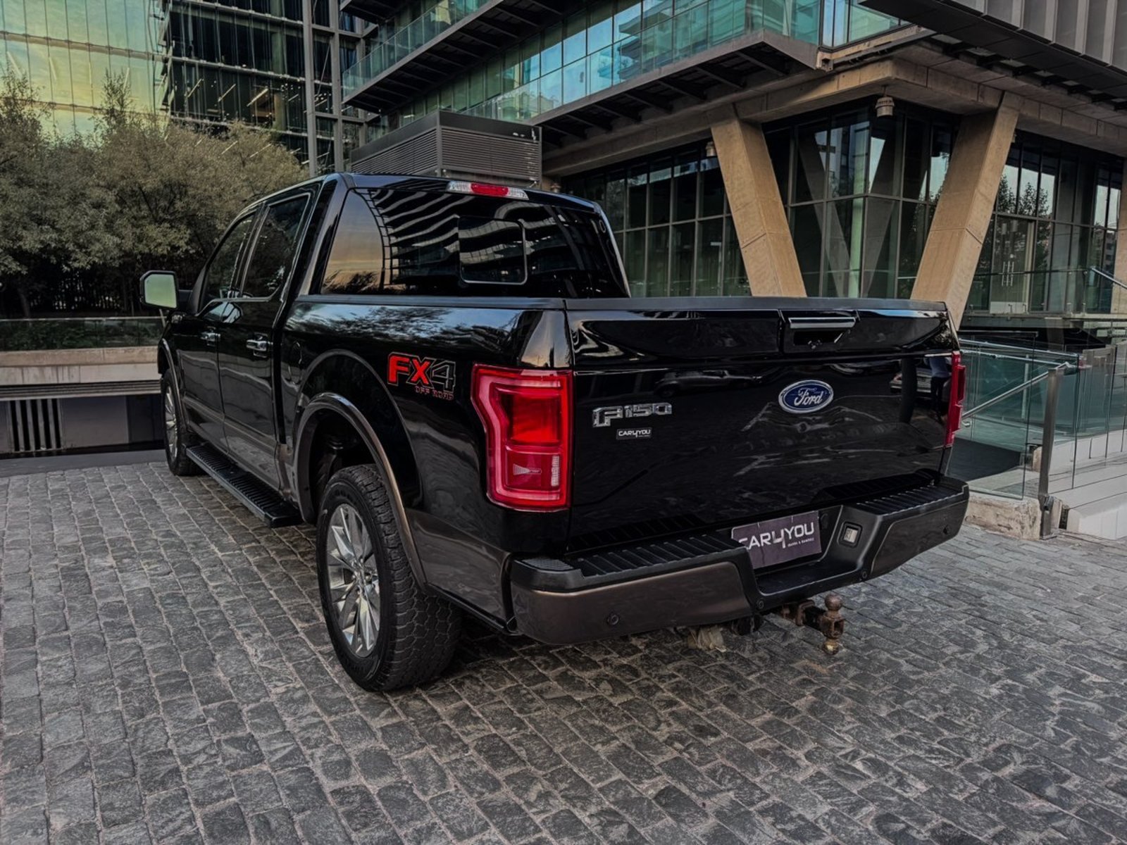 FORD F-150 LARIAT LUXURY 4X4 5.0 2018 - Imagen 4 de 9