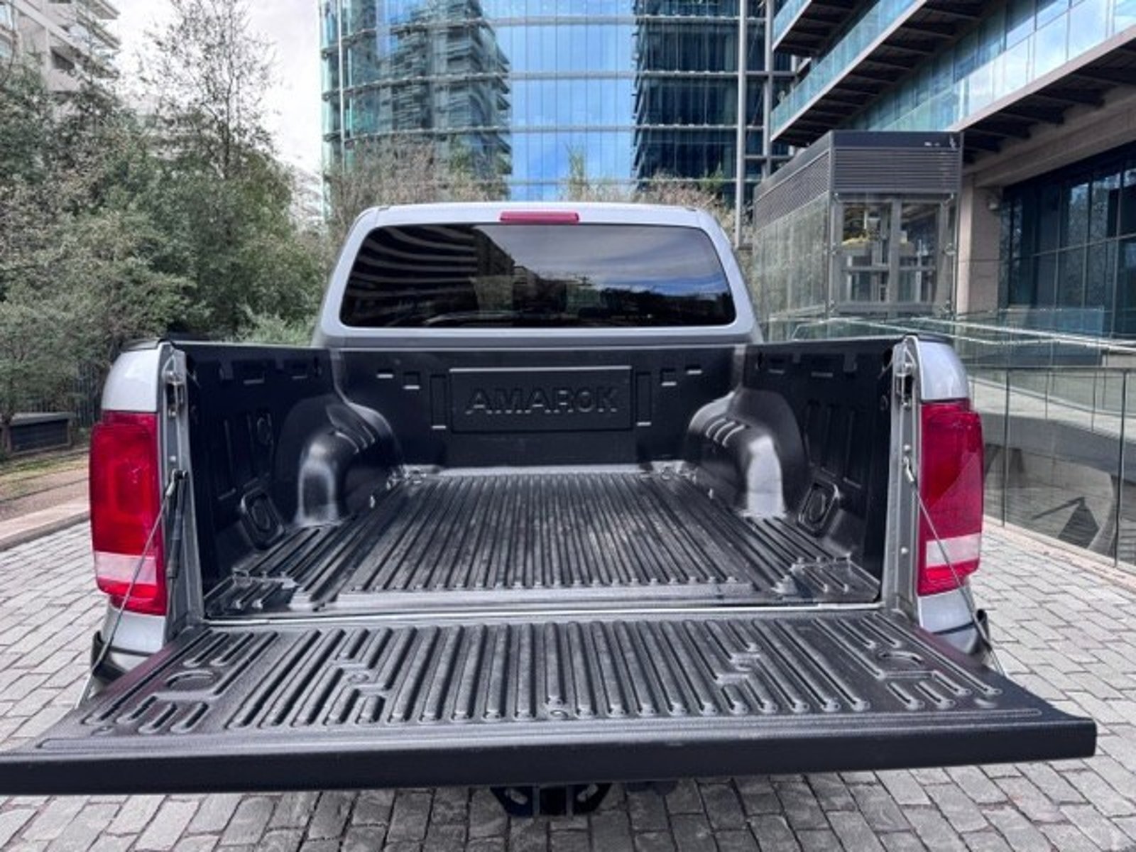 Volkswagen AMAROK CONFORTLINE 2022 - Imagen 8 de 10