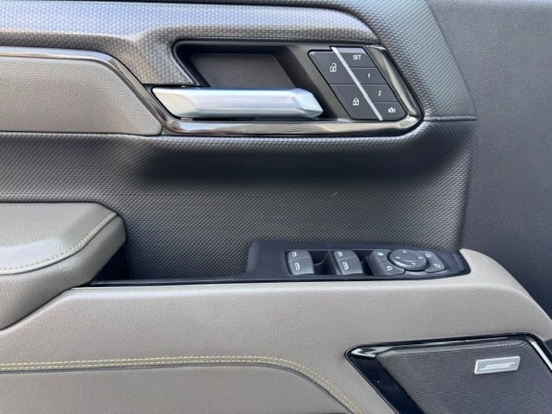 Chevrolet SILVERADO ZR2 2023 - Imagen 9 de 9