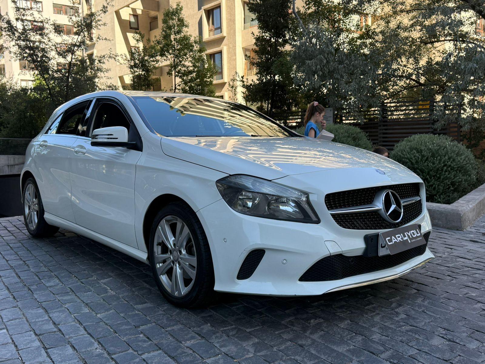 Mercedes-Benz A200 1.6 2017 - Foto 2 de 10
