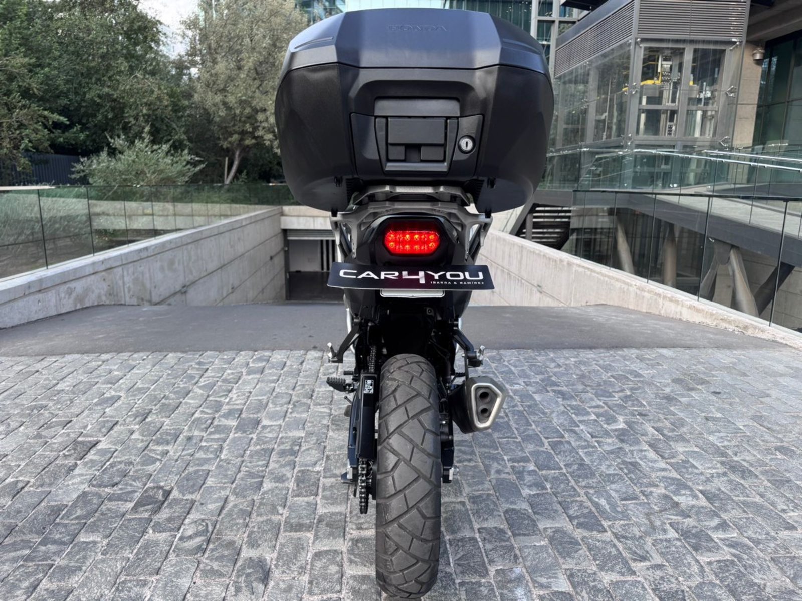 HONDA XL 750 2024 - Imagen 5 de 10