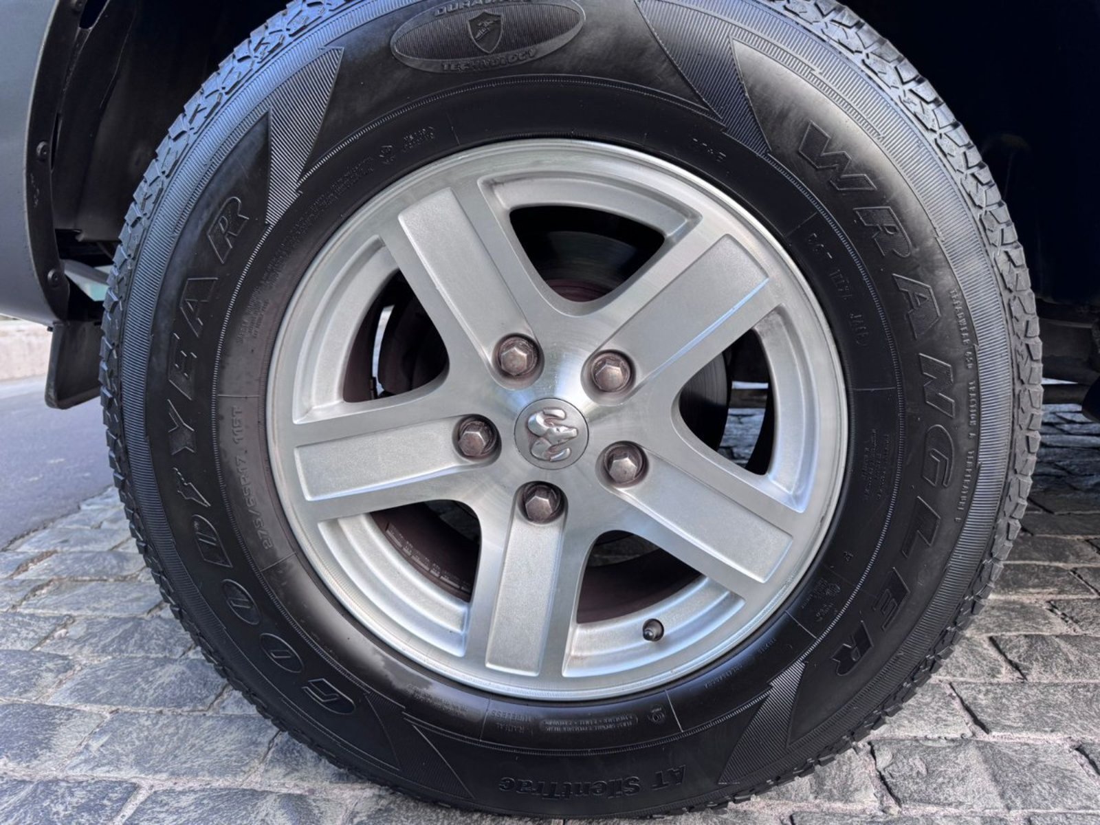 DODGE DURANGO 4.7 2006 - Imagen 7 de 10