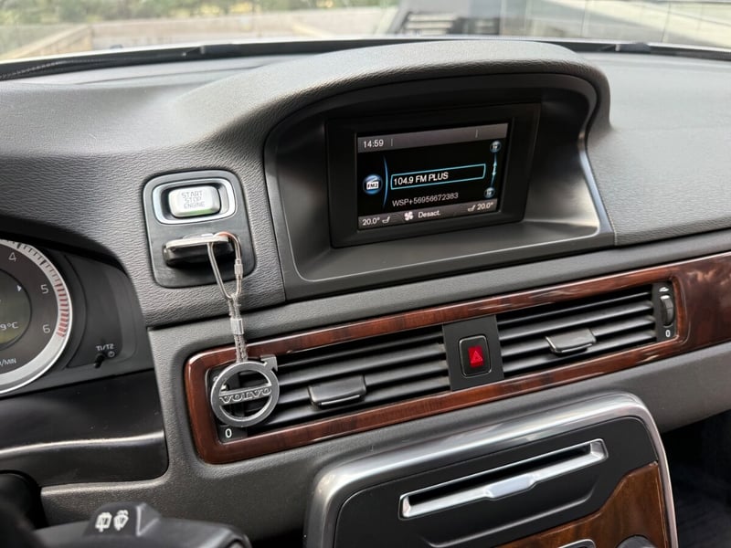 Volvo XC70 DIESEL 2013 - Imagen 8 de 10
