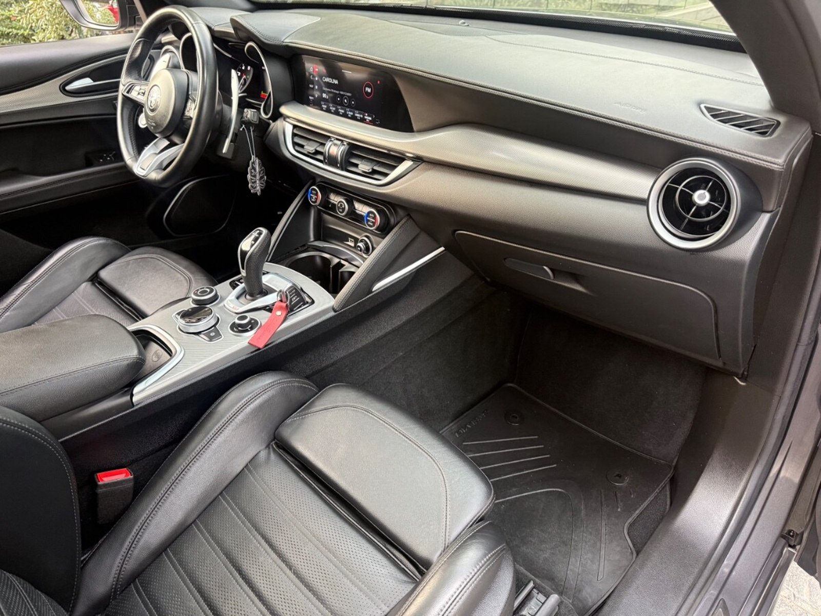 ALFA ROMEO STELVIO VELOCE 2023 - Imagen 10 de 10