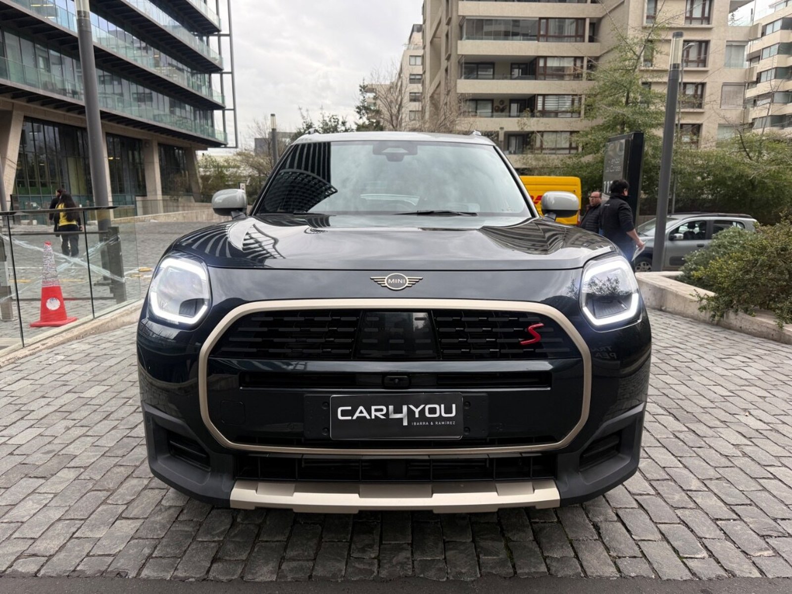 Mini COUNTRYMAN S ALL4 2025 - Foto 2 de 10