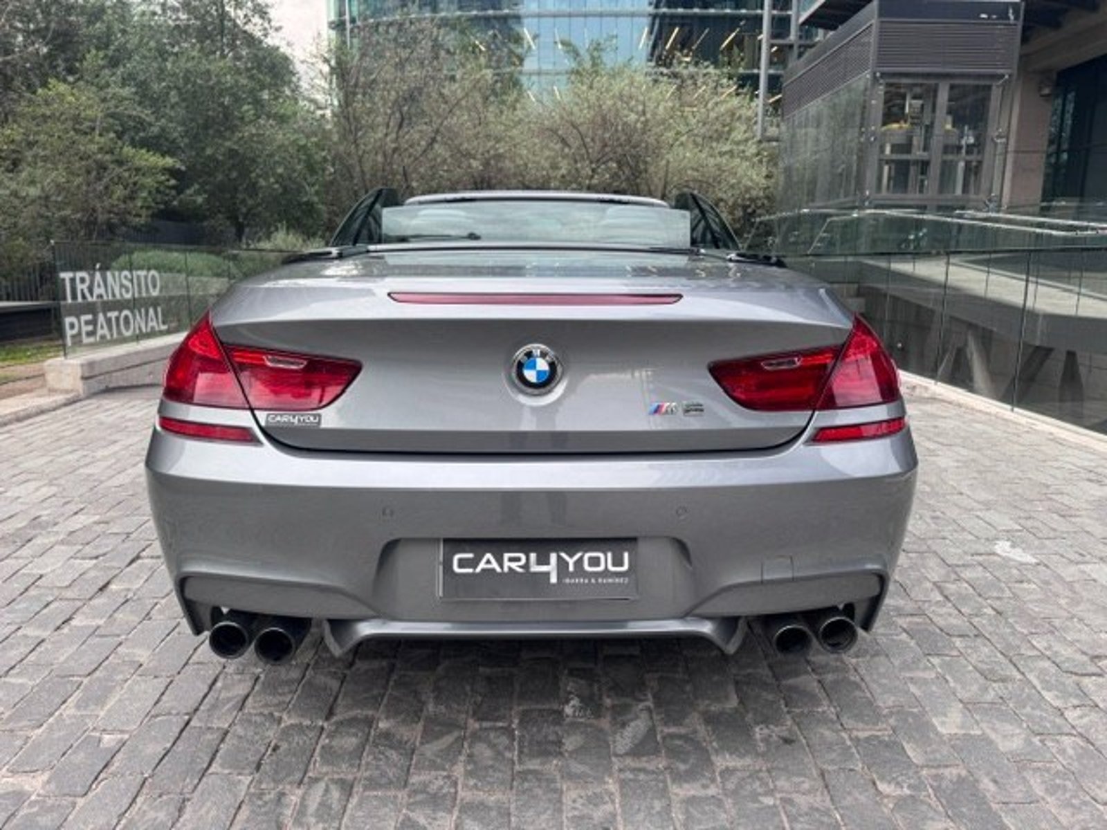 BMW M6 CABRIOLET 2014 - Foto 5 de 10