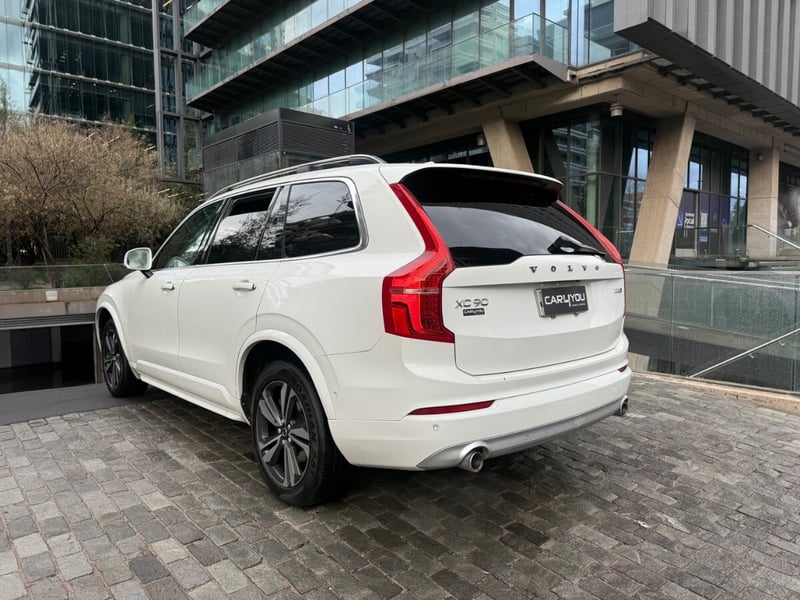 Volvo XC90 D5 AWD 2016 - Imagen 4 de 10