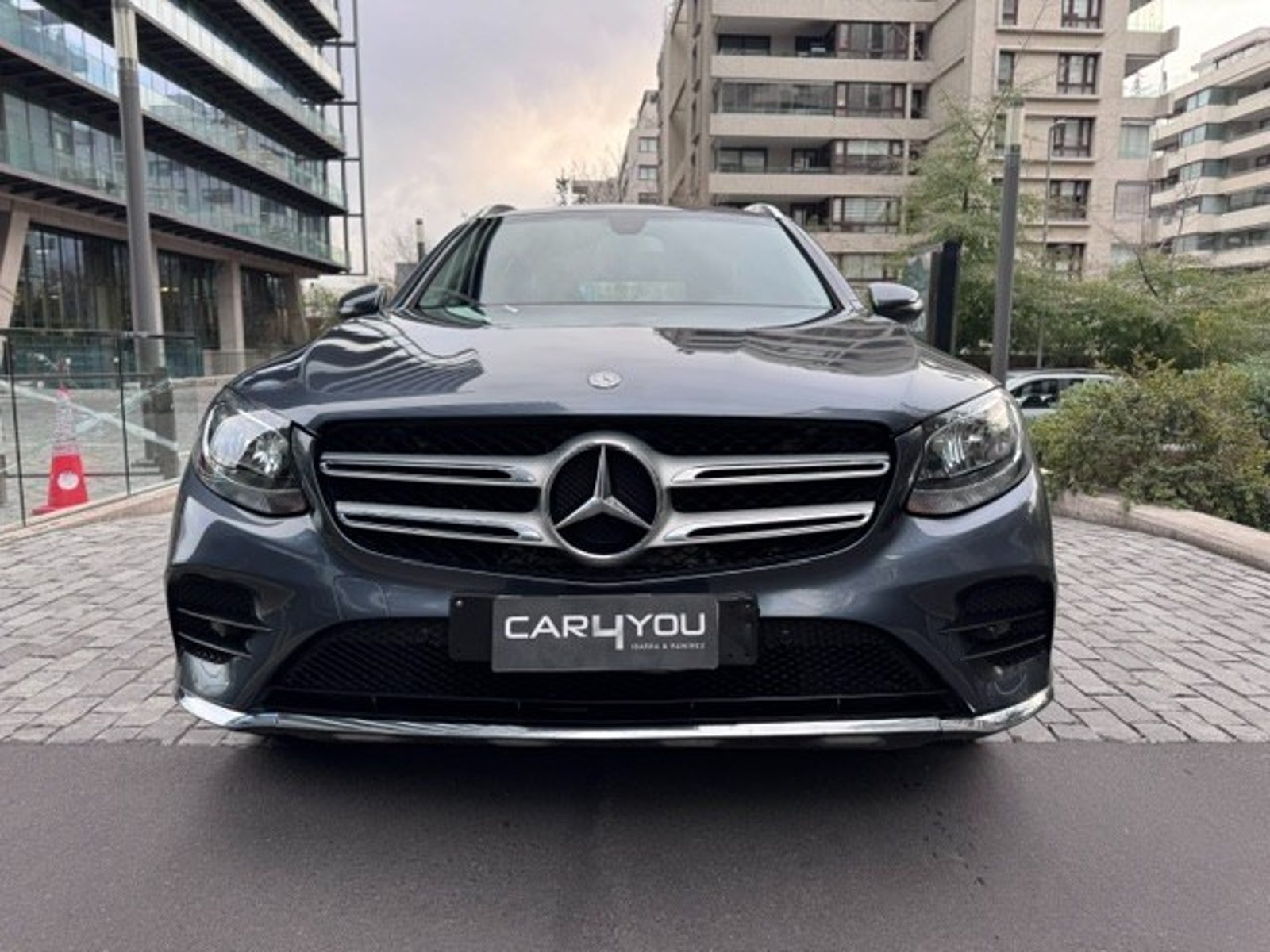 Mercedes-Benz GLC 220D Diesel, 4matic 2016 - Foto 2 de 10