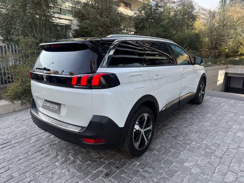 Peugeot 5008 BLUE HDI 1.5 2019 - Imagen 6 de 10