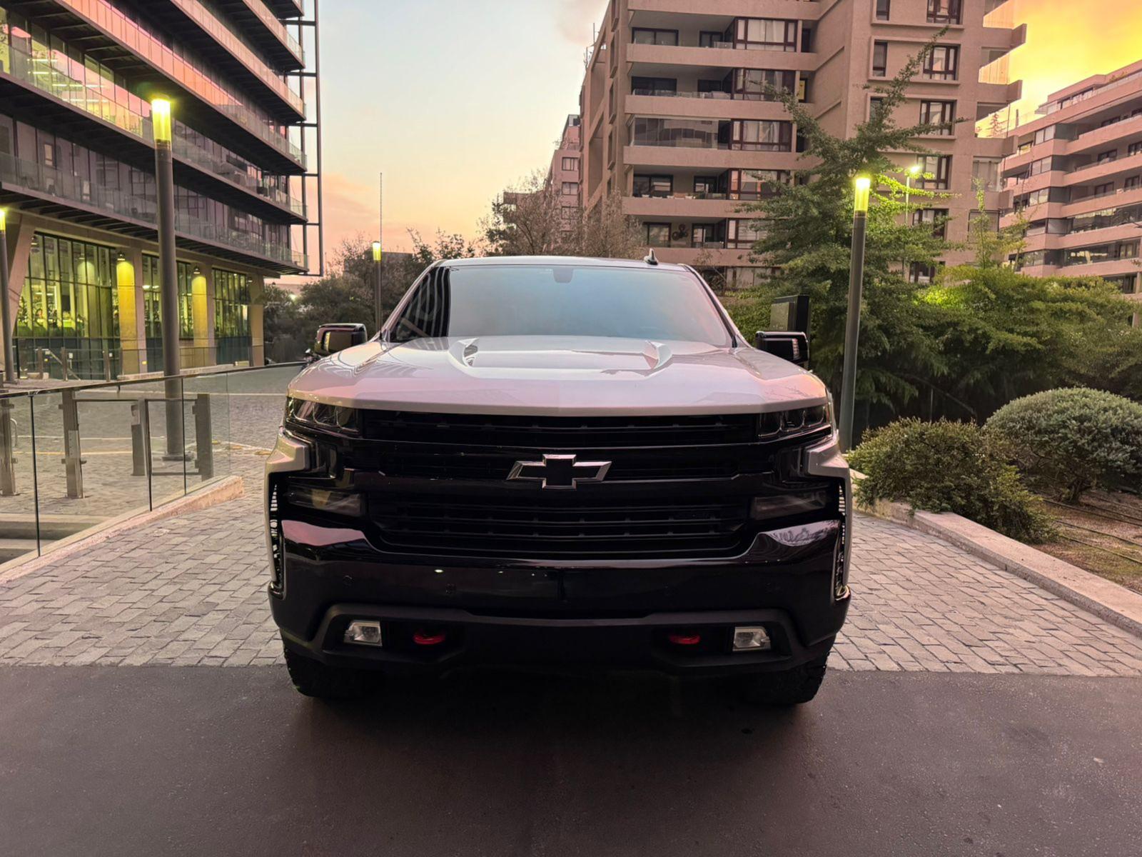 CHEVROLET SILVERADO 5.3 AUTO LT TRAIL BOSS DC 4WD 2022 - Imagen 3 de 10