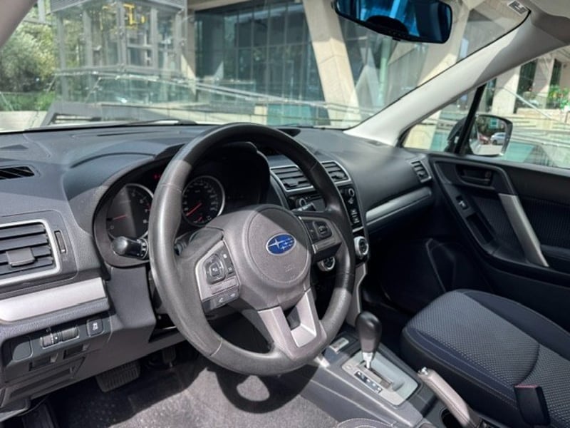 Subaru FORESTER 4WD 2017 - Imagen 8 de 10