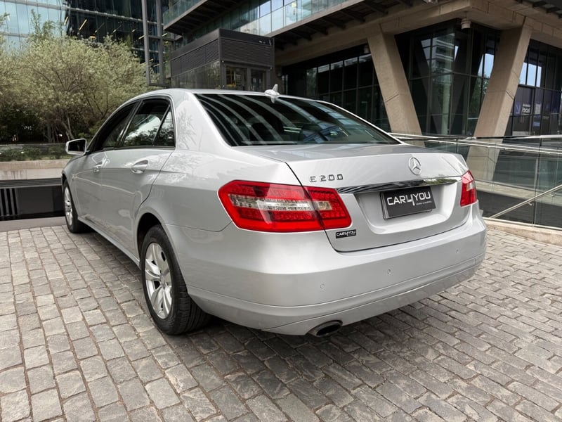 Mercedes-Benz E200 Blue Efficiency 2012 - Imagen 6 de 10