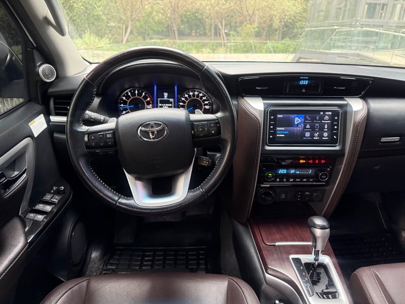 Toyota FORTUNER SRX 4X4 2019 - Imagen 8 de 10