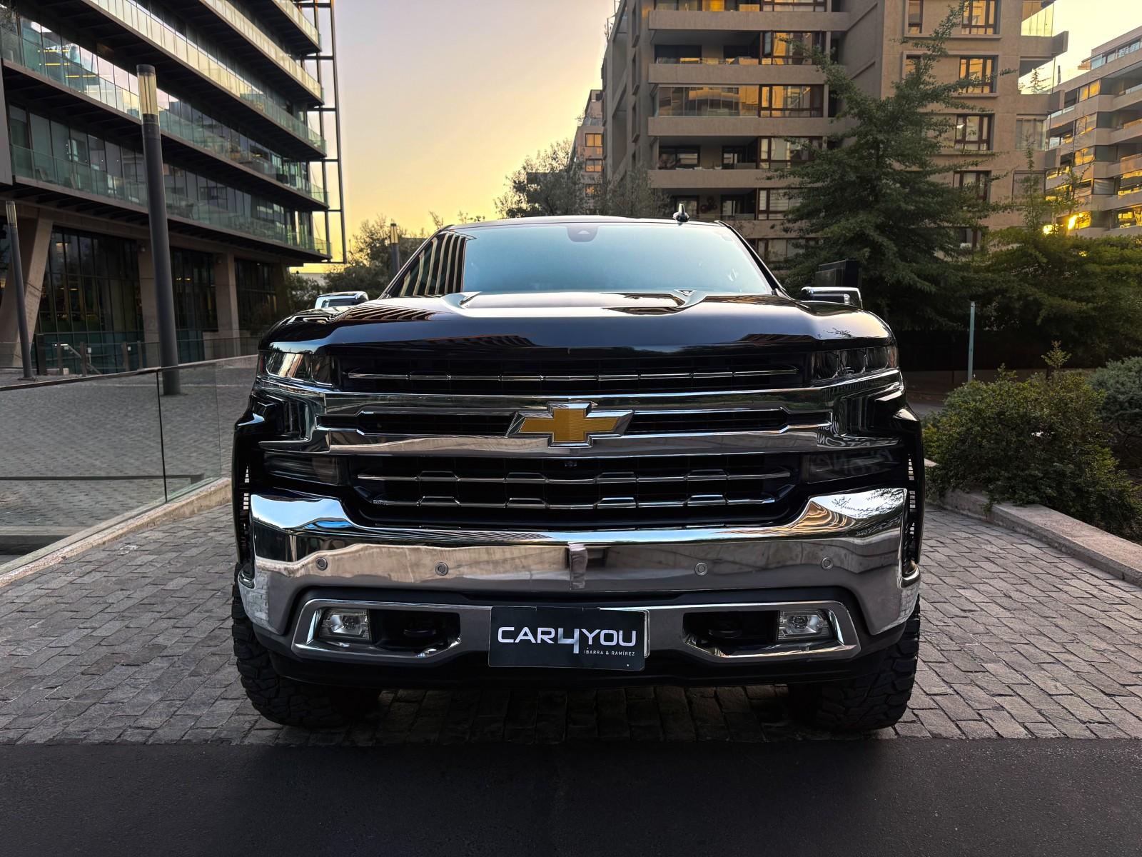 Chevrolet SILVERADO LTZ DC 4WD 5.3 2022 - Foto 3 de 10