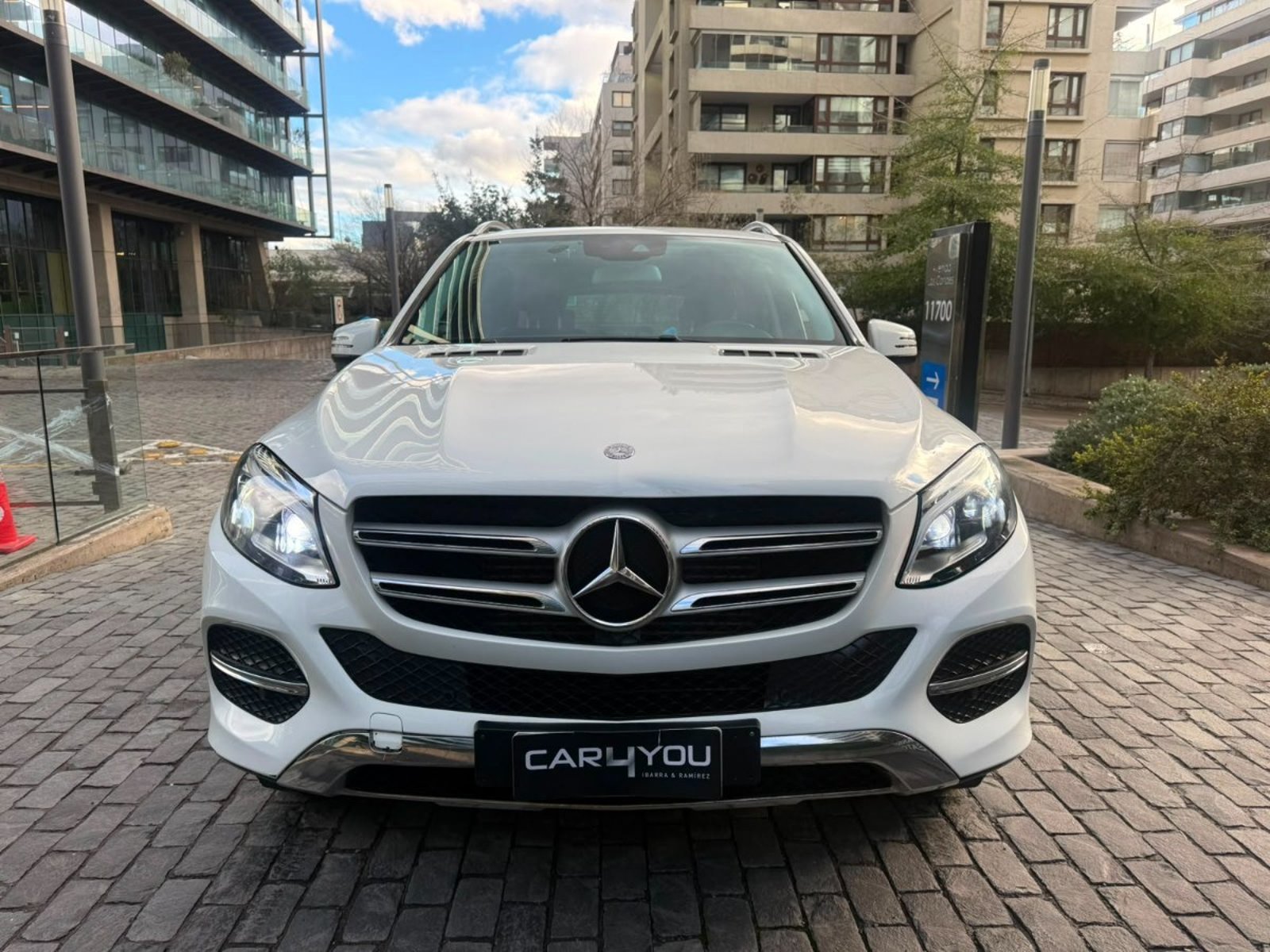 Mercedes-Benz GLE 250D GLE 250D 2017 - Foto 3 de 10