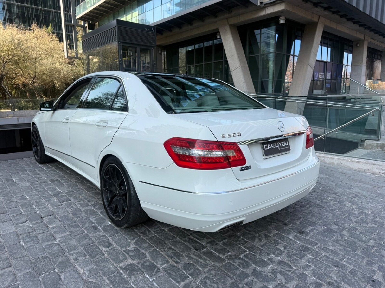 MERCEDES-BENZ E500 v8 2010 - Foto 4 de 10