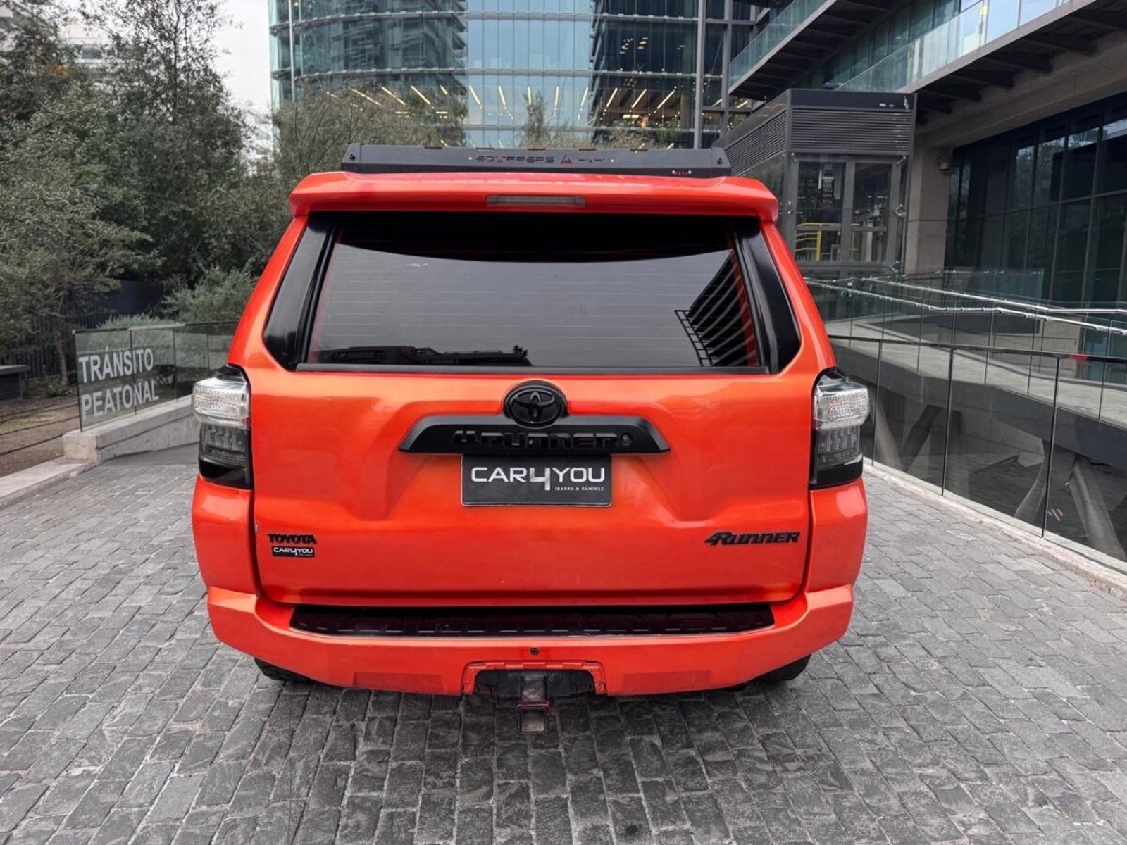 TOYOTA 4 RUNNER SR5 2010 - Imagen 4 de 9