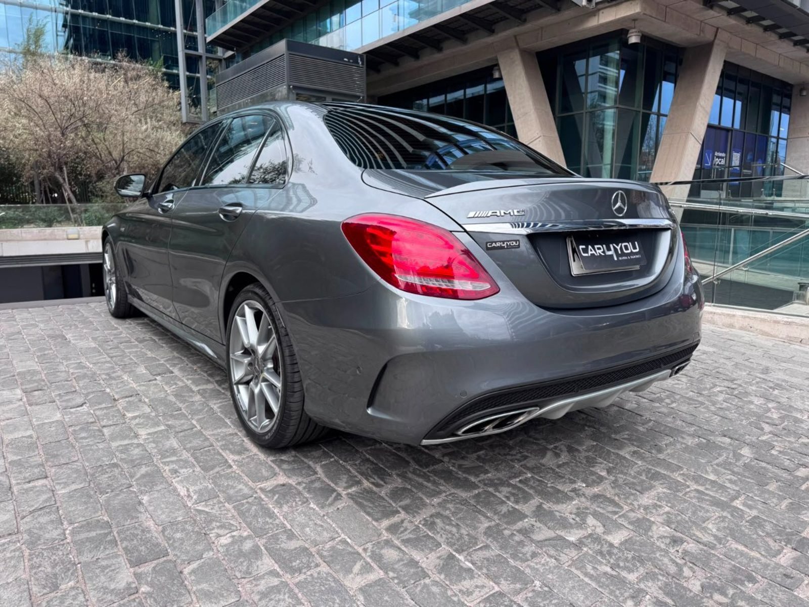 Mercedes-Benz C43 AMG 2019 - Foto 5 de 10