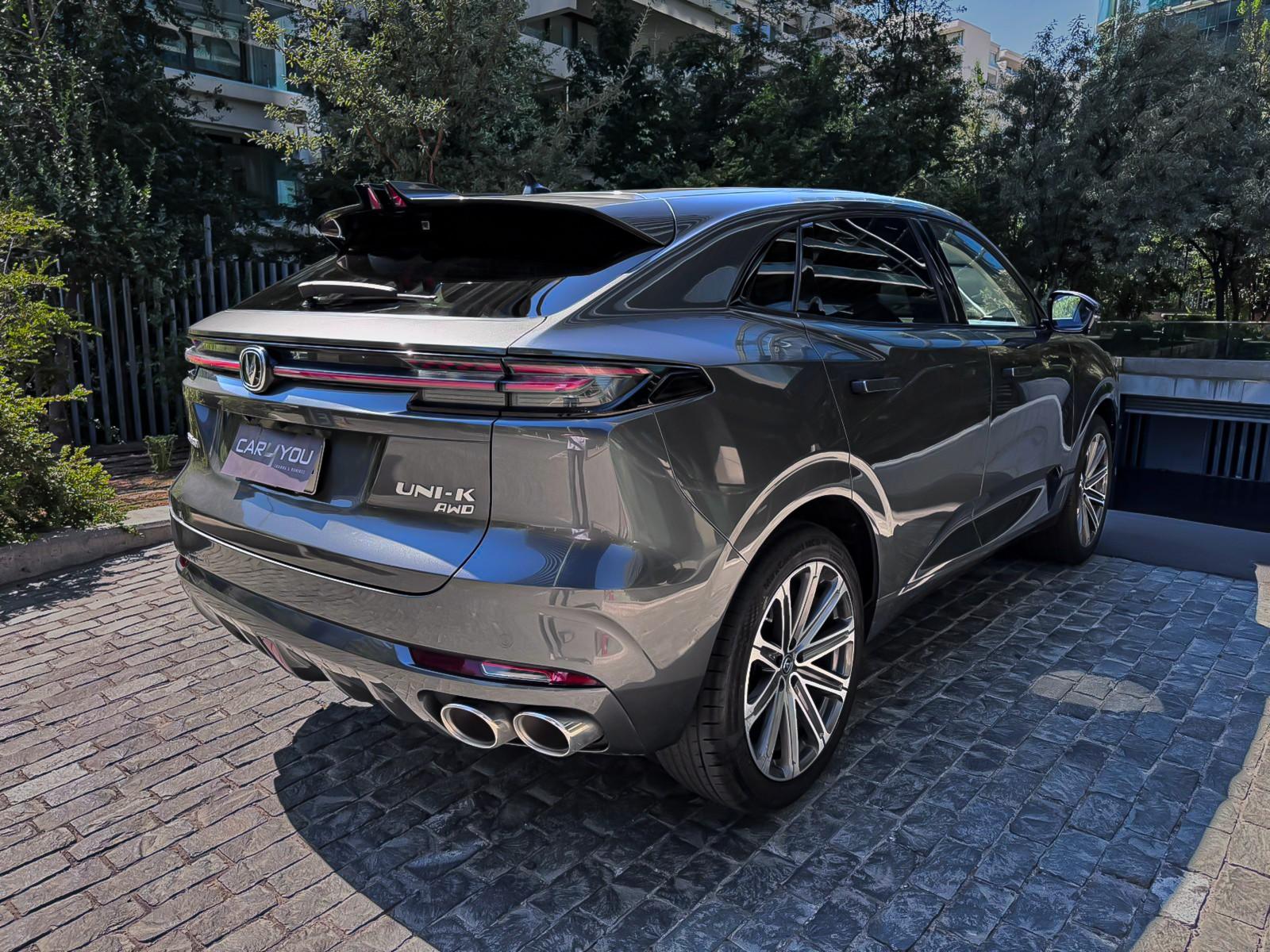 CHANGAN UNI-K 2.0T de 233 HP 2024 - Imagen 5 de 9