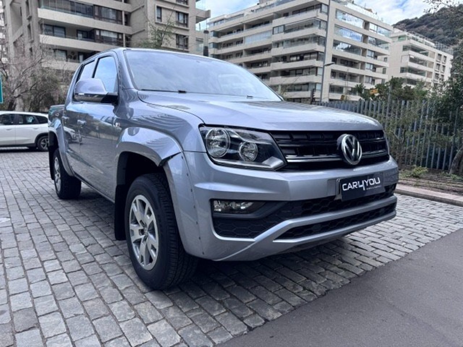 Volkswagen AMAROK CONFORTLINE 2022 - Foto 3 de 10