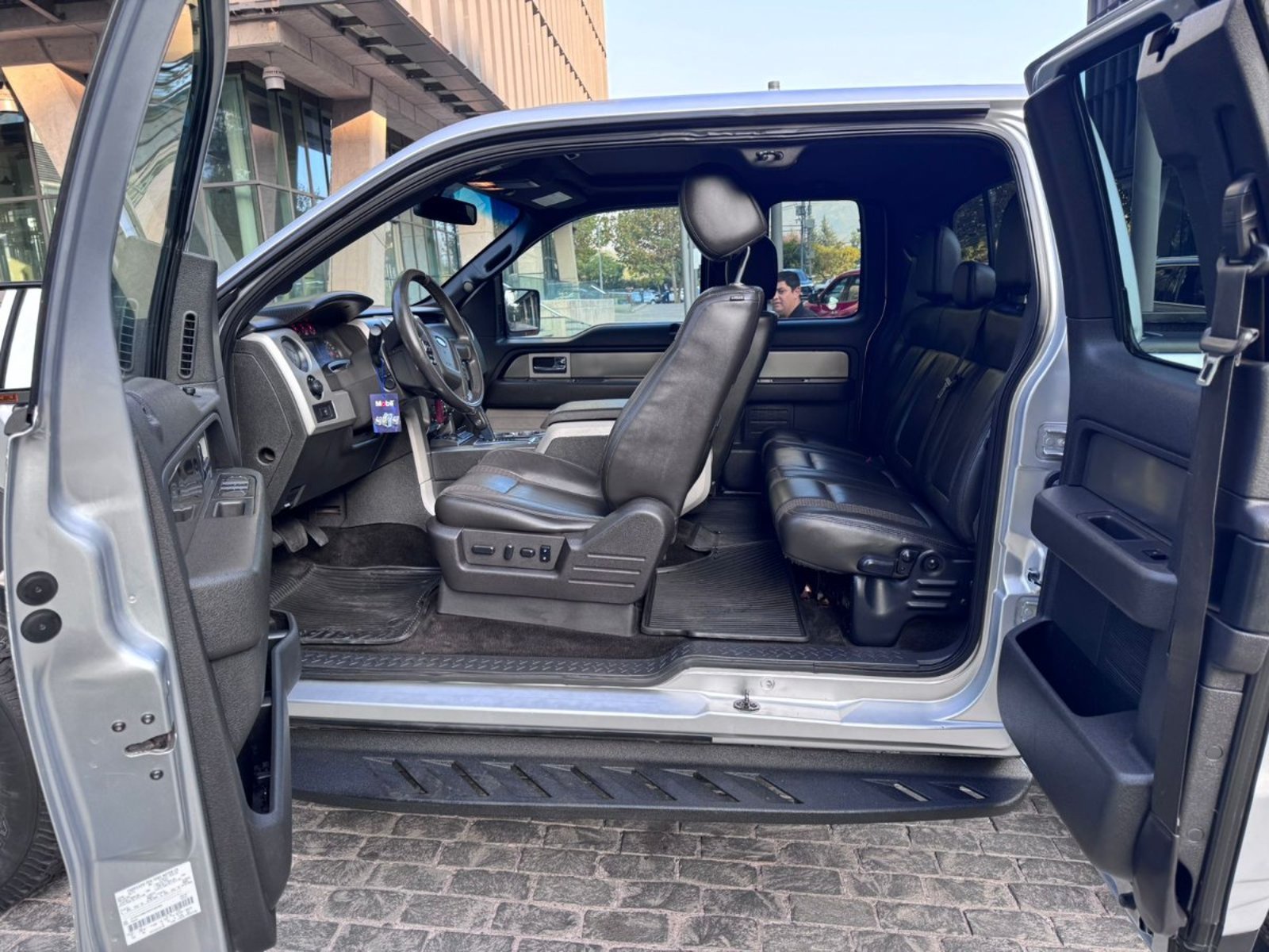 FORD F-150 RAPTOR 6.2 2015 - Imagen 6 de 9