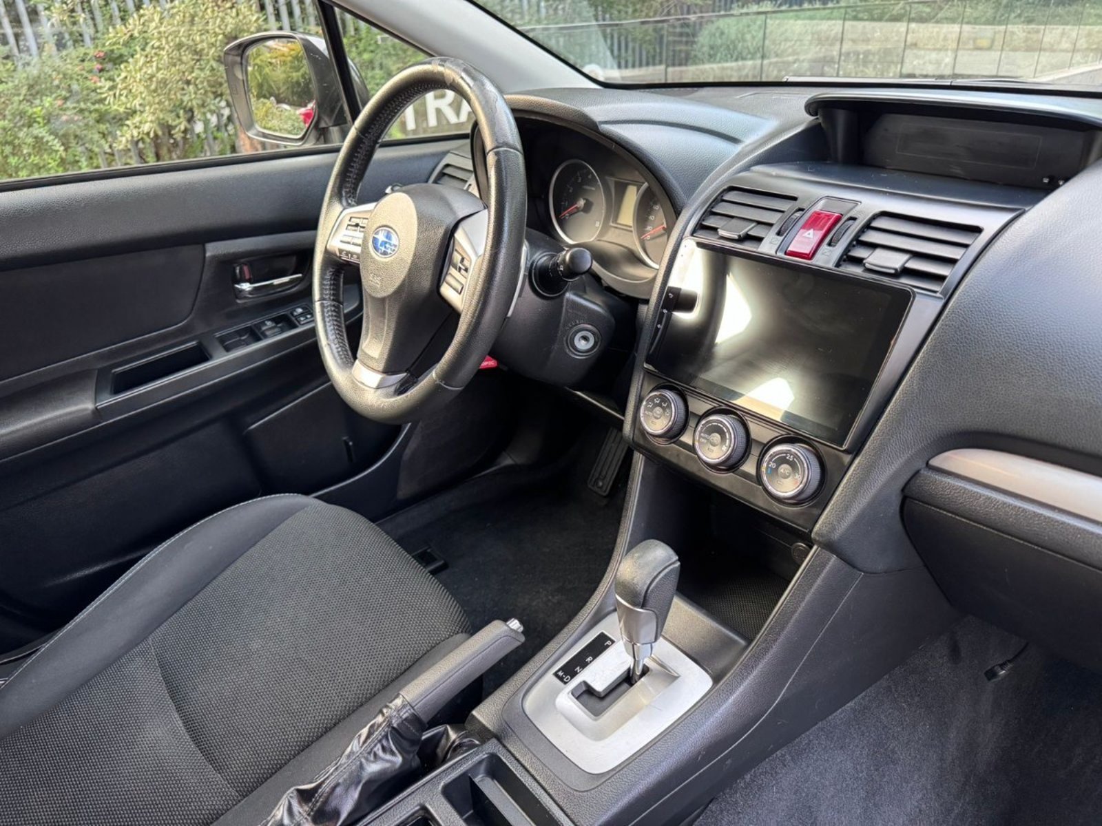 SUBARU NEW XV XV 4WD 2.0 AUT 2015 - Imagen 6 de 9