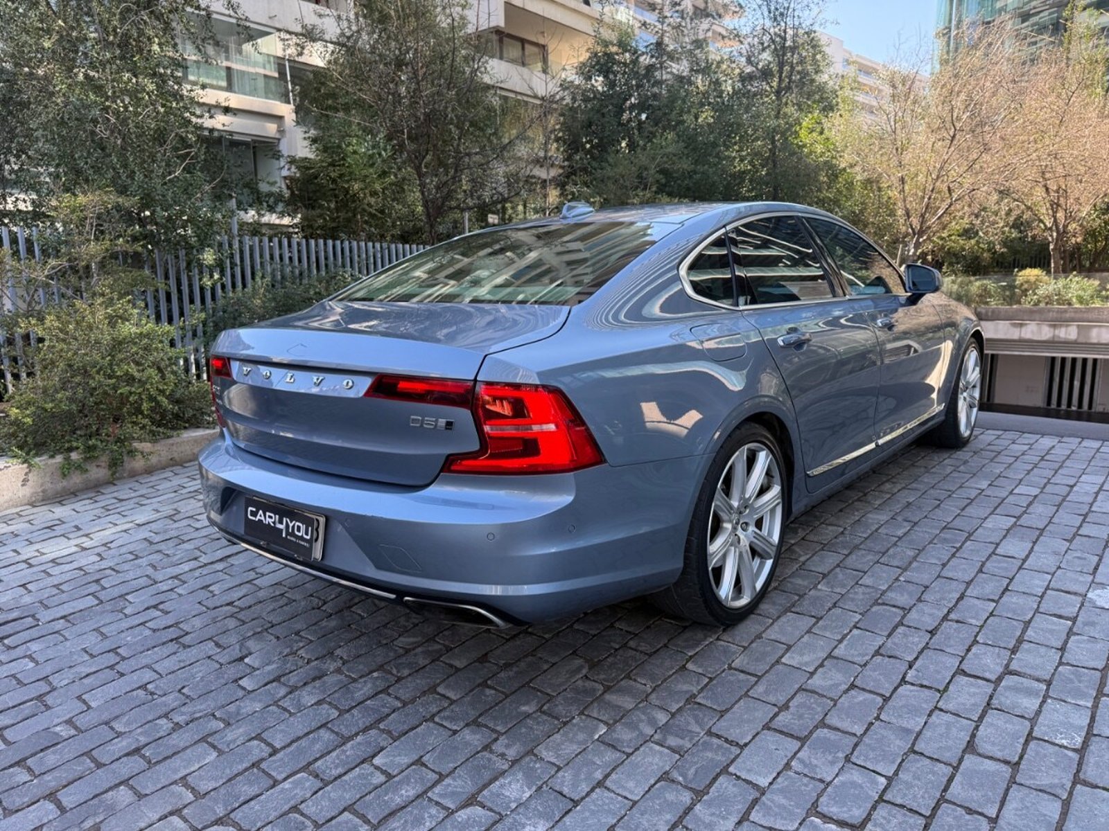 Volvo S90 D5 INSCRIPTION 2017 - Foto 4 de 10