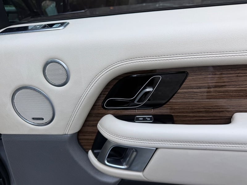 Land Rover VOGUE 3.0 Diesel v6 2018 - Imagen 8 de 10