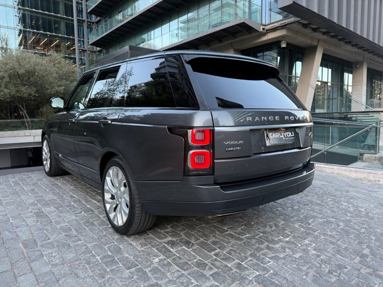 Land Rover Range Rover VOGUE 3.0 Diesel v6 2018 - Foto 4 de 10
