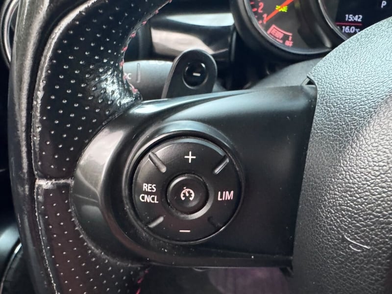 Mini JCW JOHN COOPER WORKS 2018 - Imagen 10 de 10