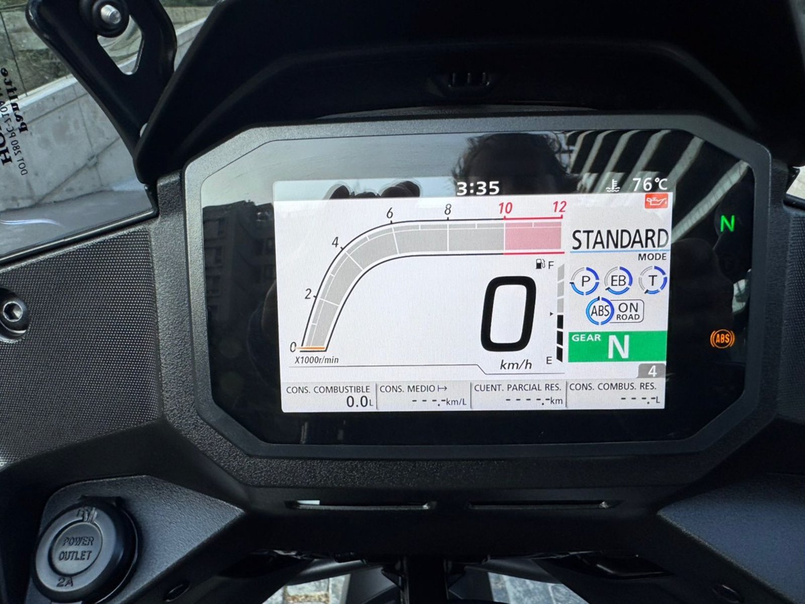HONDA XL 750 2024 - Imagen 9 de 10