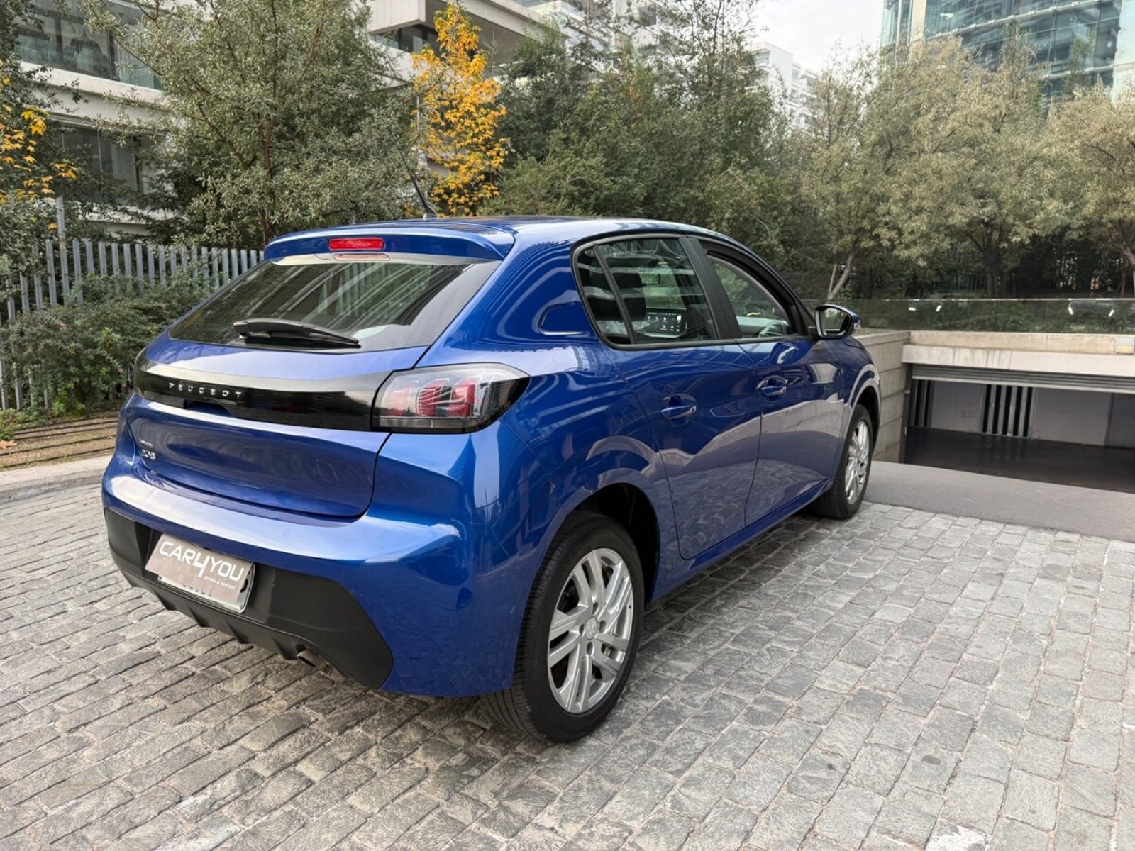 PEUGEOT 208 STYLE PURETECH 2023 - Imagen 6 de 9