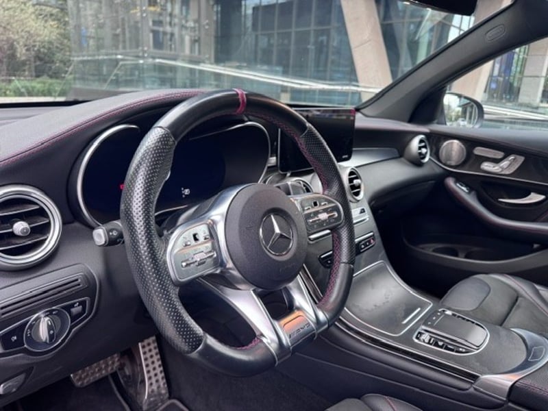 Mercedes-Benz GLC 43 AMG 1 DUEÑO 2021 - Imagen 9 de 10