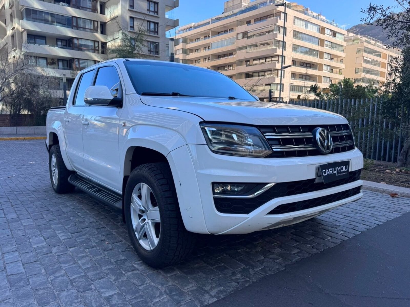 Volkswagen AMAROK 2.0 TDI 2020 - Foto 3 de 10