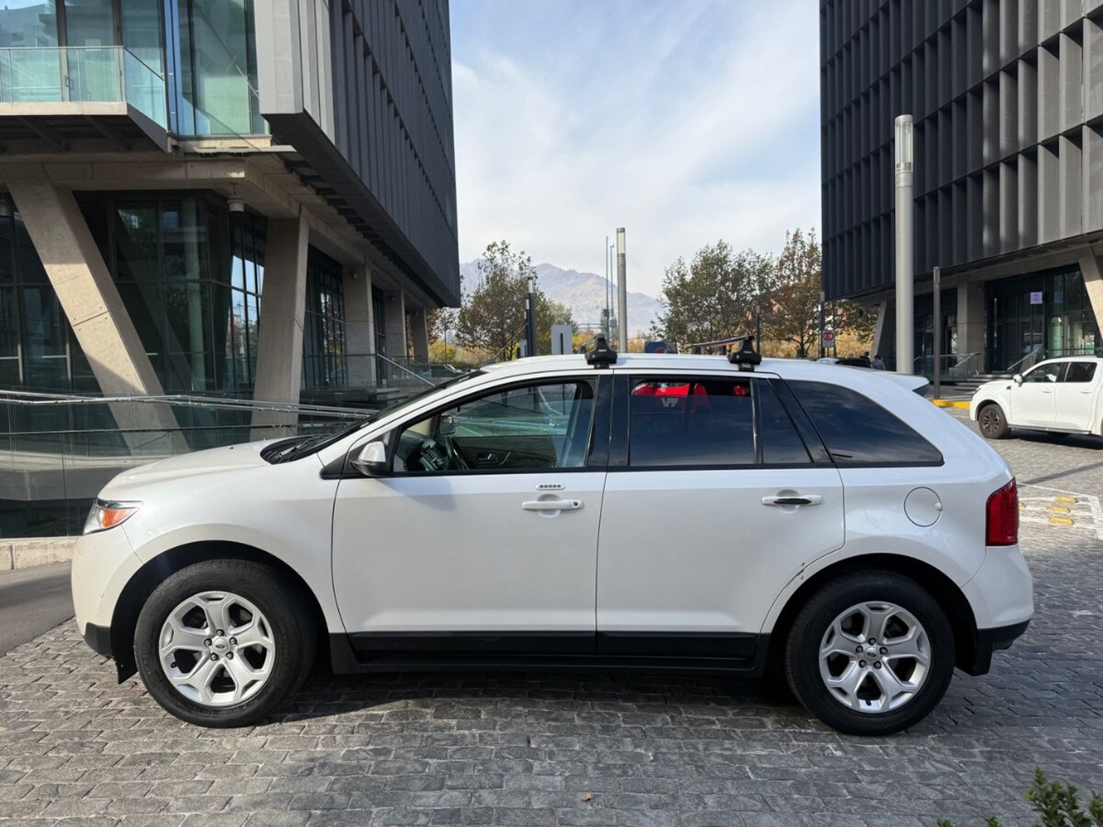 FORD EDGE SEL 2014 - Imagen 4 de 10
