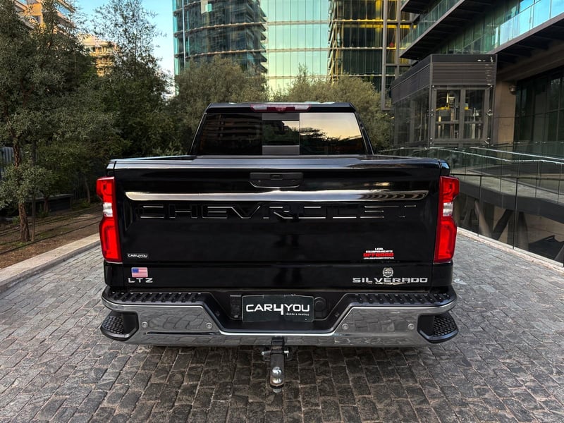 Chevrolet SILVERADO LTZ DC 4WD 5.3 2022 - Imagen 5 de 10